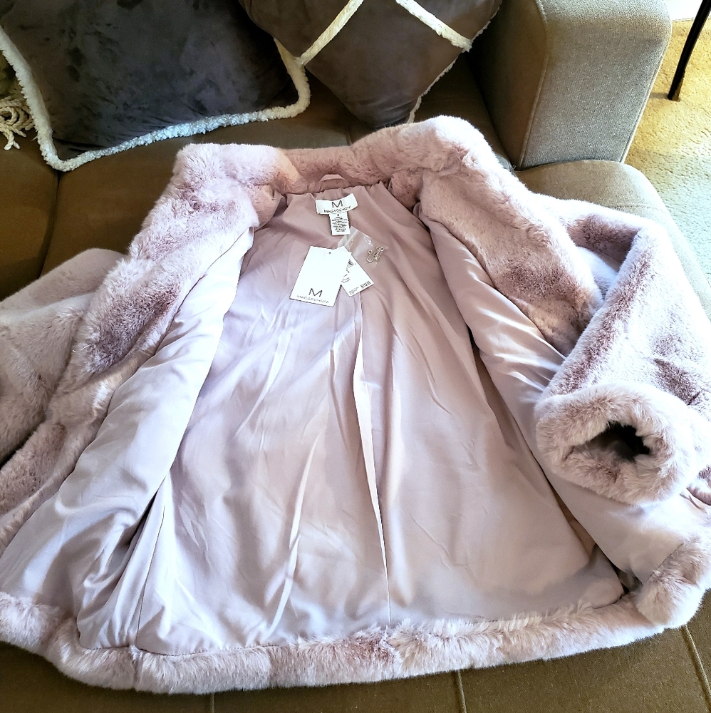 NEW SUPER SOFT VEGAN FUR - Picture 3 of 12